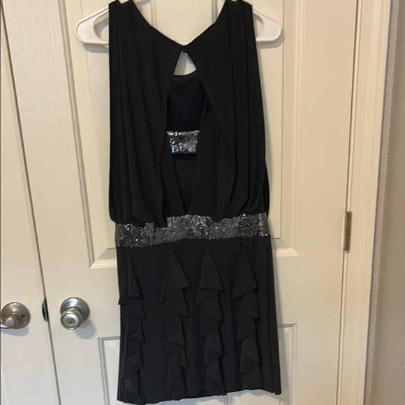 Charcoal Gray Sleeveless Dress - Picture 4 of 4